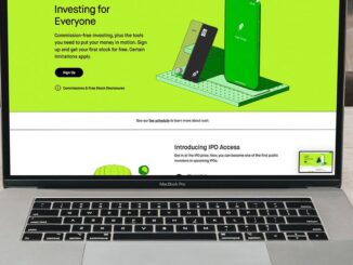 ADA, SOL Underperform as Robinhood Gets Set to Delist Them Amid SEC Crackdown