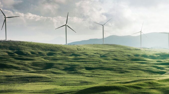 BTC Miners Need Low Electricity Costs, Sustainable Energy Mix to Survive: JPMorgan