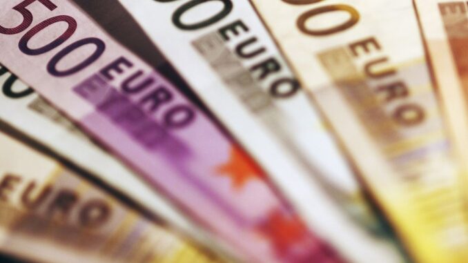 JPMorgan Expands Its Blockchain-Based Token to Euro Payments: Bloomberg