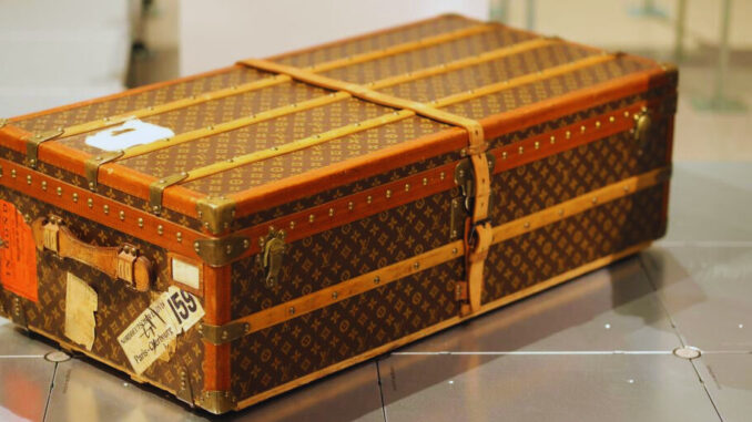 louis-vuitton-to-launch-via-treasure-trunks-nfts