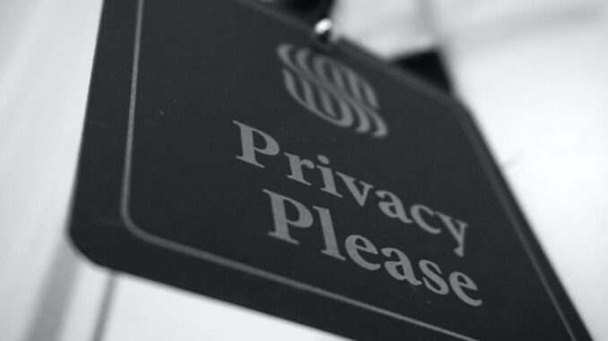 Crypto Data Service Arkham Intelligence Has Apparently Been Doxxing Users for Months