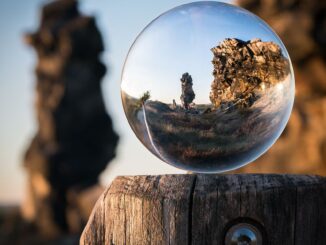 Bitcoin's 2023 Bullish Trendline in Focus as Traders Search for Directional Clues