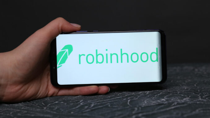 robinhood q2 crypto trading reveue down 18%