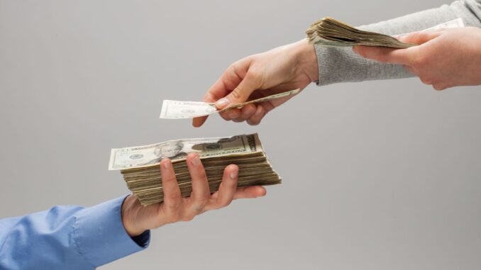 Almost All Crypto Employees Take Pay in Fiat, Pantera Study Finds