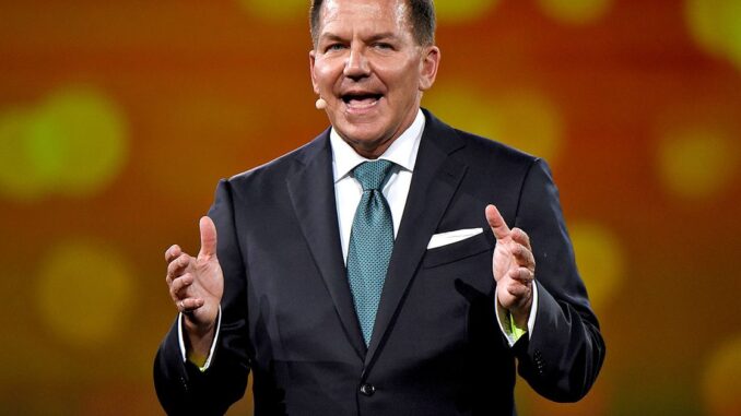Bitcoin (BTC) and Gold Favored by Paul Tudor Jones After Geopolitical Risk Rises
