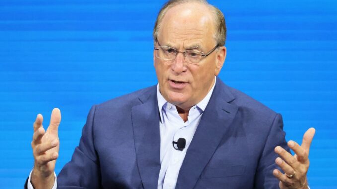 BlackRock CEO Larry Fink Seeing Client Demand for Crypto 'Around The World'