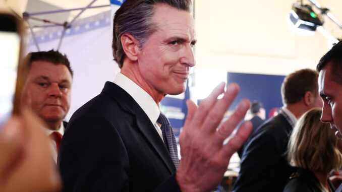 Crypto World Cautiously Hopeful as California Acts in Absence of U.S. Feds