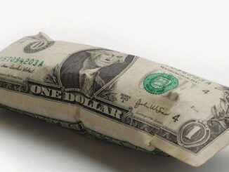 The percentage change has turned positive for the first time in over a year. (Glassnode)