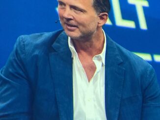 New York Stock Exchange with banner flagging ProShares Bitcoin Strategy ETF on the day it started trading.