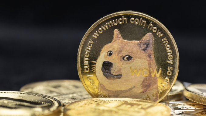 DOGE, SOL & BTC Approach Reversal Levels as GFOX Nears $3 Million