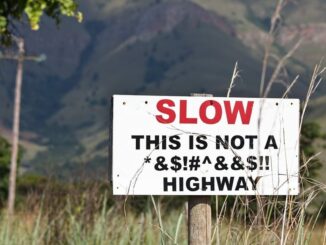 Bitcoin's rising wedge pattern suggests a pullback ahead. (TradingView/Josh Olszewicz)
