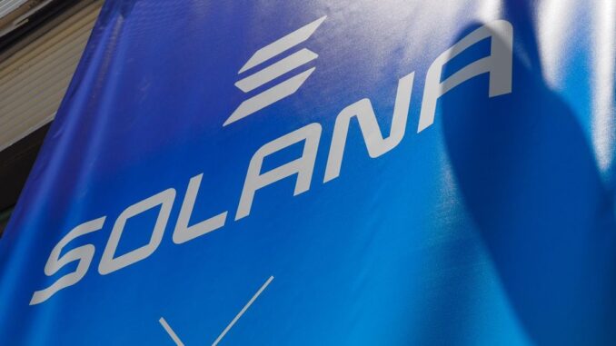 Solana-DeFis-KMNO-Airdrop-Sparked-Outrage-Kamino-Responded-With-Changes.jpg VolumeMute